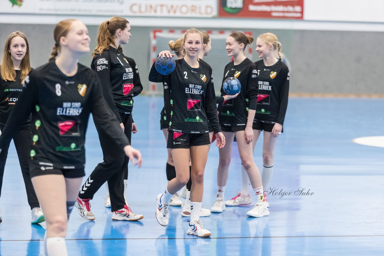Bild 6 - wBJ TSV Ellerbek - TSV Uetersen : Ergebnis: 15:10